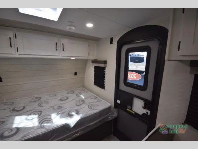2027 Venture RV Campbound — photo 37 view
