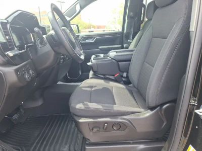 2026 Chevrolet Silverado 1500 — photo 21 view