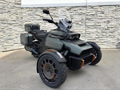 2025 Can-Am Canyon Redrock - Photo 2