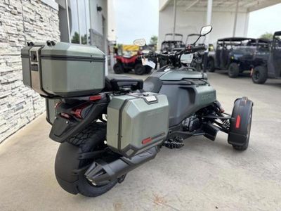 2025 Can-Am Canyon Redrock - Photo 4