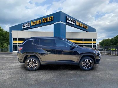 2022 Jeep Compass — interior view