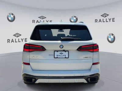 2023 BMW X5 — detail view