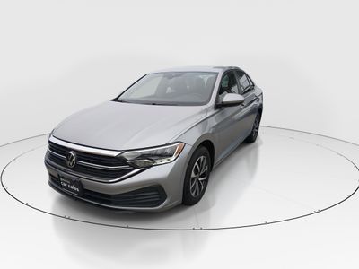 2024 Volkswagen Jetta - Photo 3