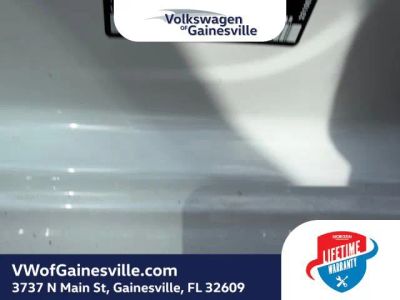 2018 Volkswagen Passat — photo 26 view