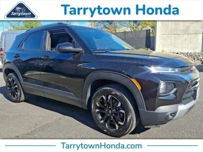 2022 Chevrolet TrailBlazer LT in Mosaic Black Metallic — front three-quarter view