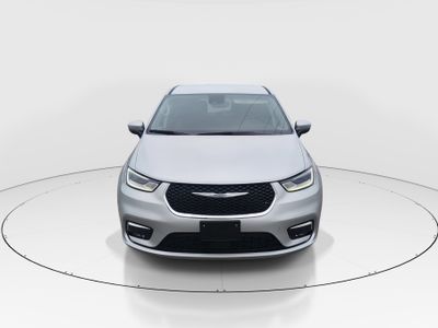 2023 Chrysler Pacifica — side profile view