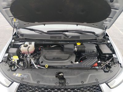 2023 Chrysler Pacifica — photo 9 view