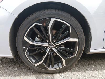 2024 Nissan Altima - Photo 10