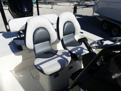 2026 ShearWater X22 Hybrid - Photo 11
