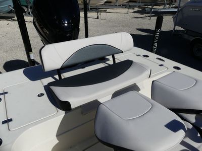 2026 ShearWater X22 Hybrid - Photo 12