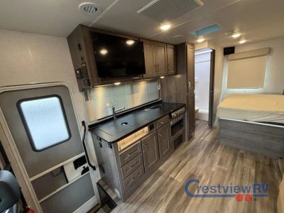 2025 Winnebago Porto - Photo 6