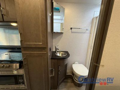 2025 Winnebago Porto - Photo 14