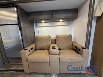 2025 Winnebago Porto - Photo 9