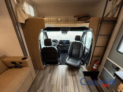 2025 Winnebago Porto - Photo 21
