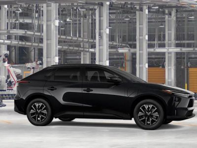 2026 Toyota bZ - Photo 15