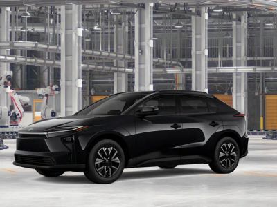 2026 Toyota bZ - Photo 3