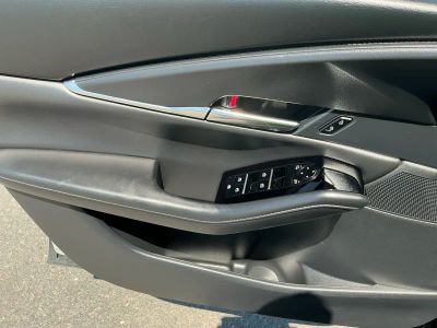 2025 Mazda CX-30 - Photo 15