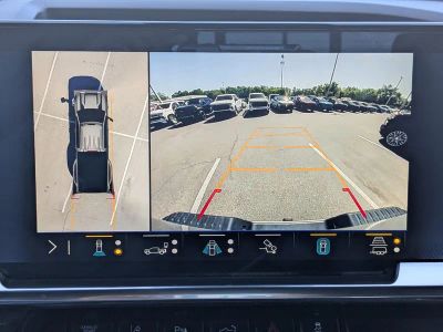 2024 Chevrolet Silverado 3500HD — photo 21 view