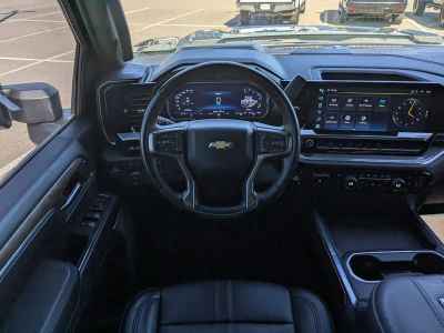 2024 Chevrolet Silverado 3500HD — photo 16 view