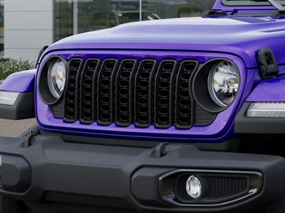 2026 Jeep Gladiator — photo 11 view