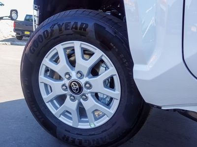 2026 Toyota Tacoma - Photo 14