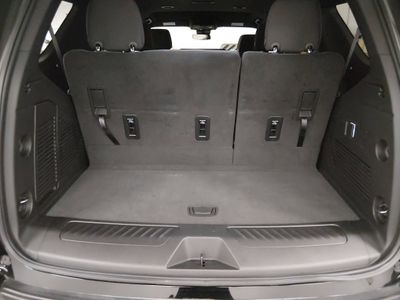 2024 Chevrolet Tahoe — photo 11 view