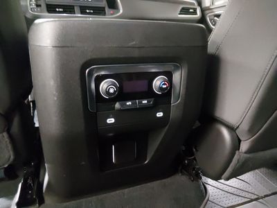 2024 Chevrolet Tahoe — photo 21 view