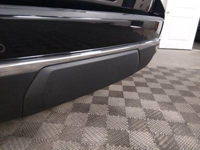 2024 Chevrolet Tahoe — photo 16 view