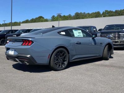 2026 Ford Mustang - Photo 3