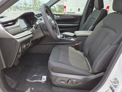 2026 Jeep Grand Cherokee L — photo 14 view