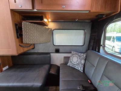 2019 Roadtrek Zion - Photo 42