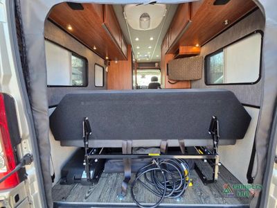 2019 Roadtrek Zion - Photo 7