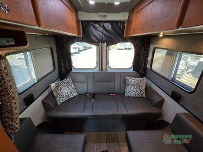 2019 Roadtrek Zion - Photo 33