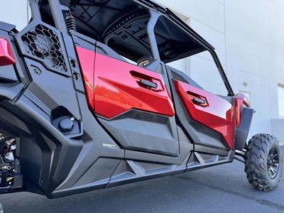 2026 Can-Am Commander MAX XT 1000R - Photo 5