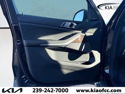2026 BMW X5 — photo 15 view