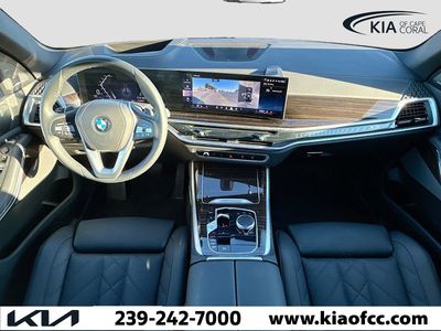 2026 BMW X5 — photo 10 view