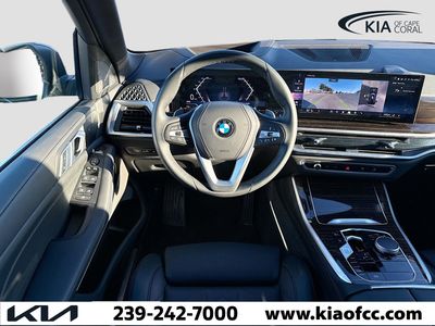 2026 BMW X5 — photo 11 view
