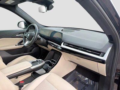 2025 BMW X1 — photo 15 view