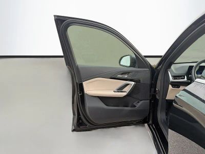 2025 BMW X1 — photo 22 view