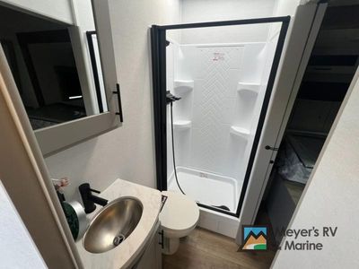 2026 Alliance RV Valor All-Access - Photo 20