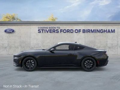 2026 Ford Mustang - Photo 4