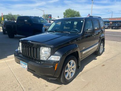 2012 Jeep Liberty — side profile view