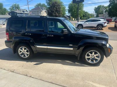 2012 Jeep Liberty — detail view