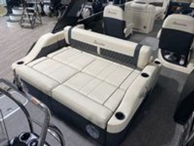 2026 Barletta Lusso L25UCA - Photo 4