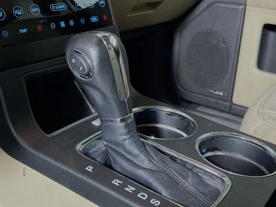 2017 Ford Flex — photo 21 view