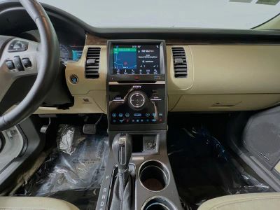 2017 Ford Flex — photo 22 view