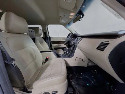 2017 Ford Flex — photo 28 view