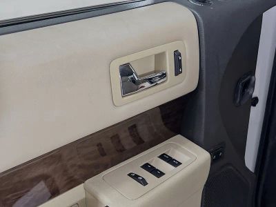 2017 Ford Flex — photo 14 view