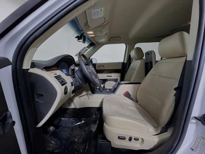 2017 Ford Flex — photo 12 view