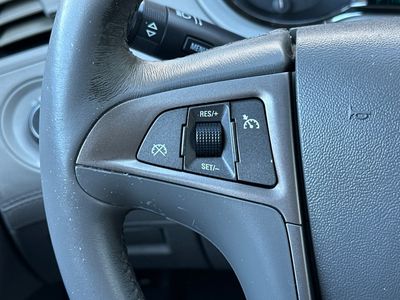 2011 Buick LaCrosse — photo 23 view
